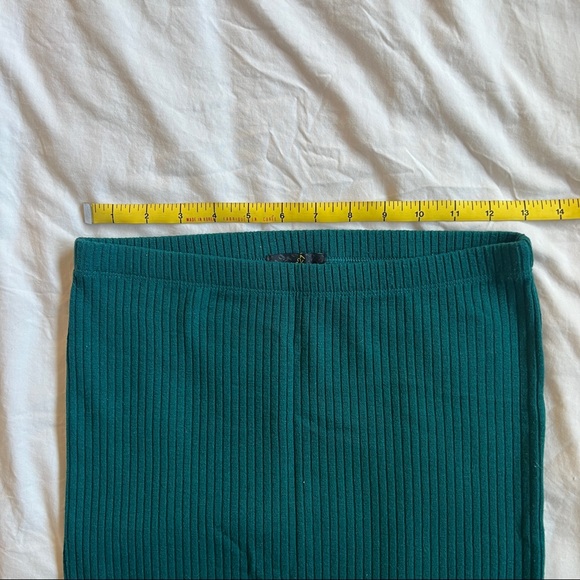 Pencil Skirt - Picture 2 of 6